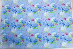 Dressikangas_linnud_õiekimbud_sinisel