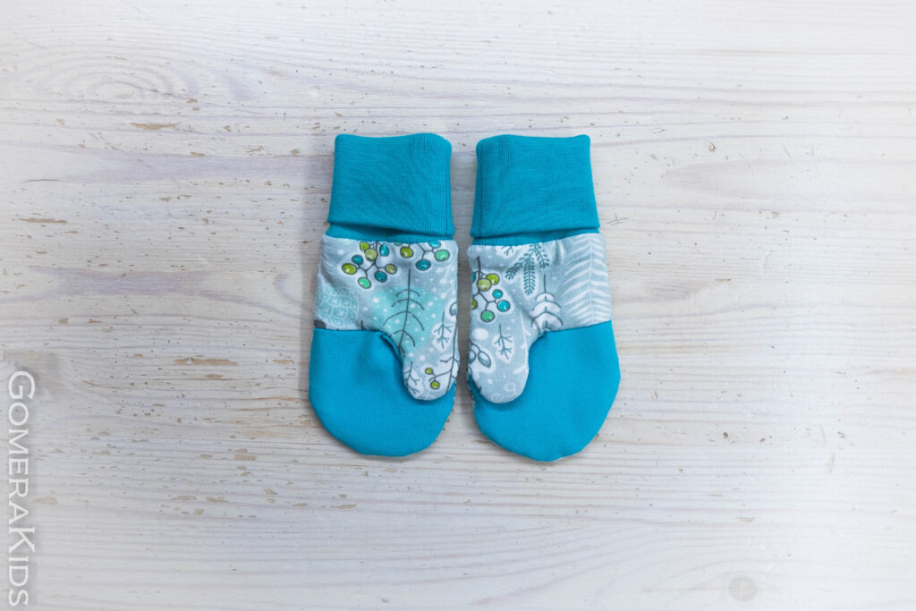 Meriinovoodriga kindad